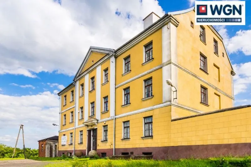 Obiekt komercyjny na sprzedaż Brześć Kujawski